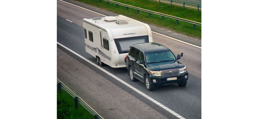 7 Tips And Tricks For Towing An RV For The First Time